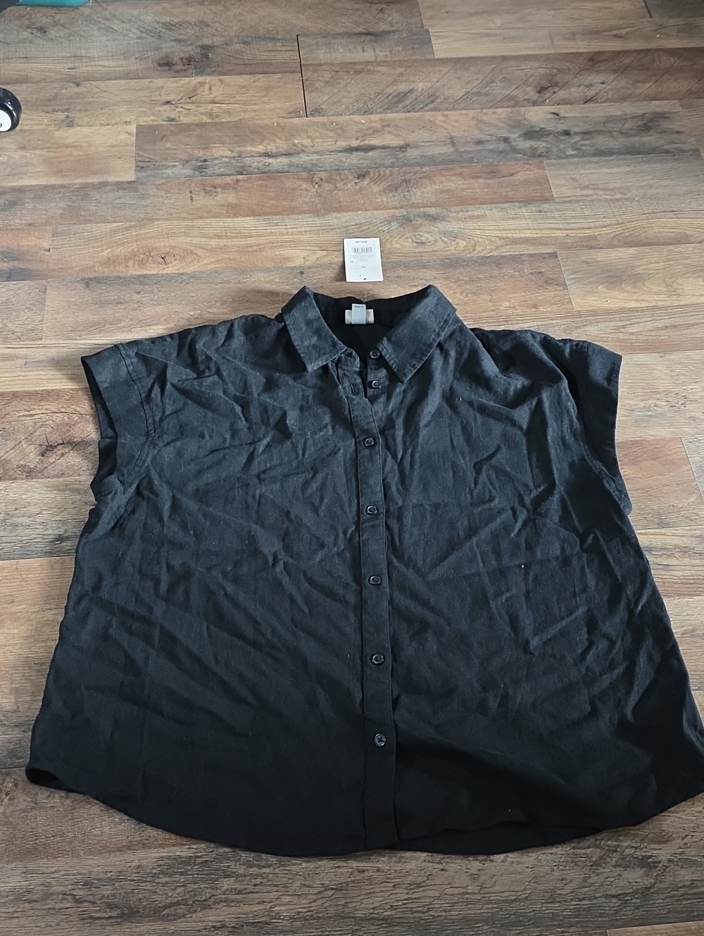 a new day Black Button-Up Sleeveless Collared Top